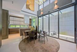 Balmoral Road (D10), Terrace #524640531